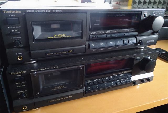 Kasetofoni in komponente