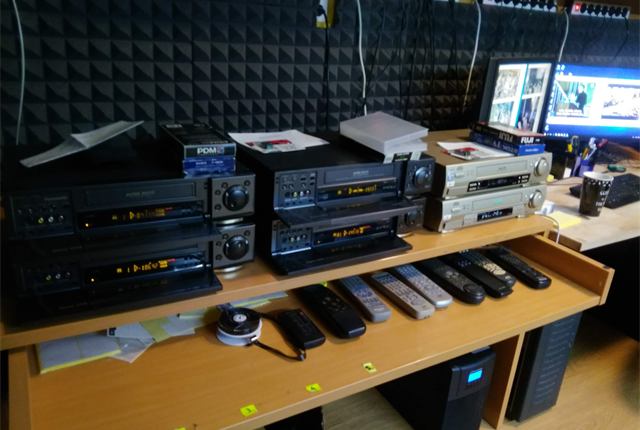 Postavitev video predvajalnikov