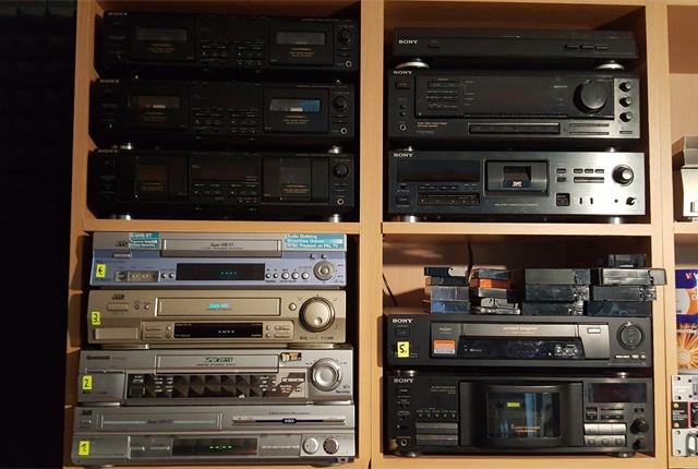 Stolp video rekorderjev